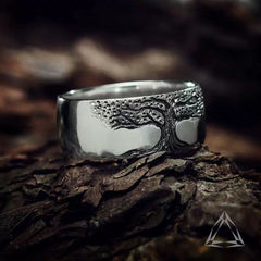 Simple Retro Carved Tree of Life Ring – Alloy Spiritual Nature Ring in Ancient Gold & Antique Silver for Men & Women
